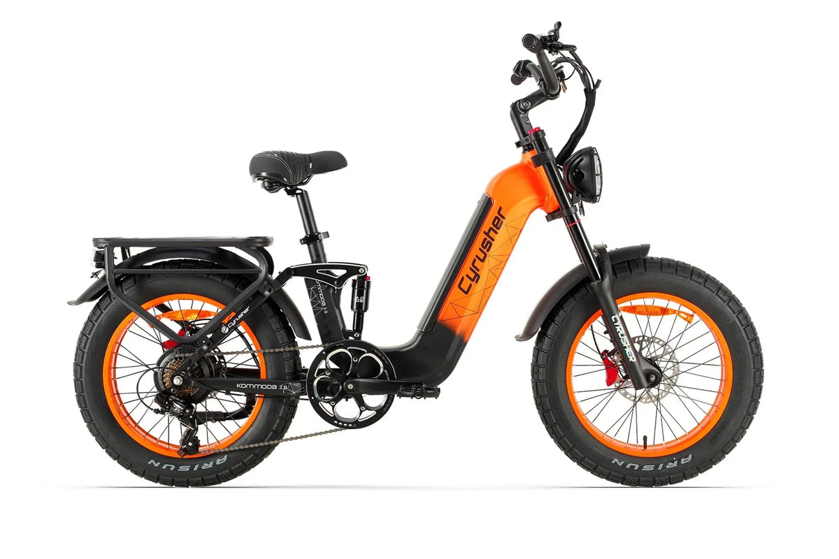 Cyrusher Kommoda 3.0 - Orange in white background..